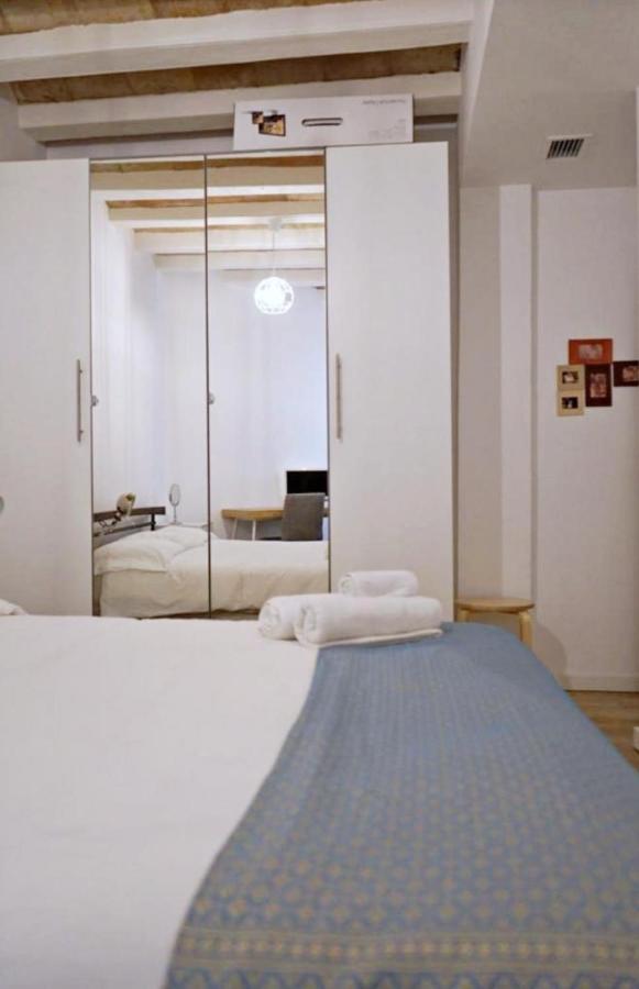 La Casa Verde Lejlighed Barcelona Eksteriør billede